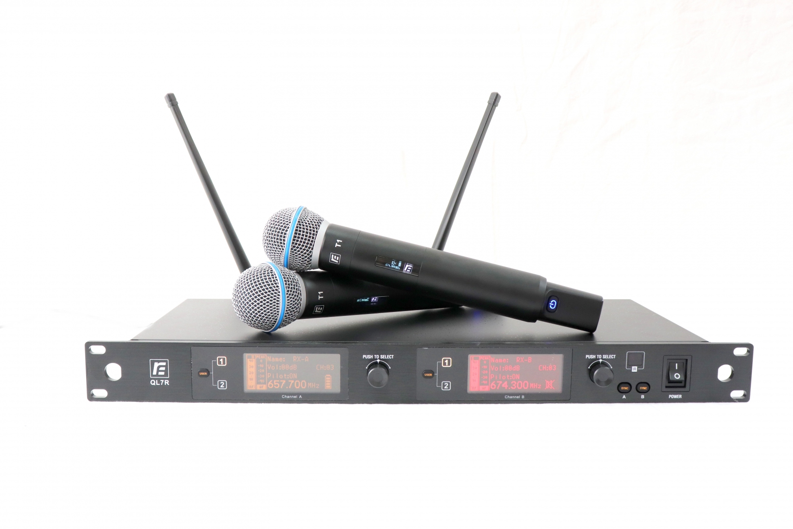 RFIntell QL7R/T1-A 651,800-683,400 МГц 2-канальная радиосистема с 2-мя ручными микрофонами в Азове
